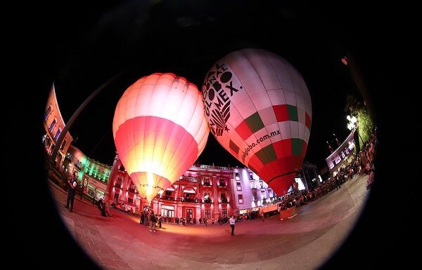 Es oficial: Esta noche inició el Festival Internacional del Globo en León