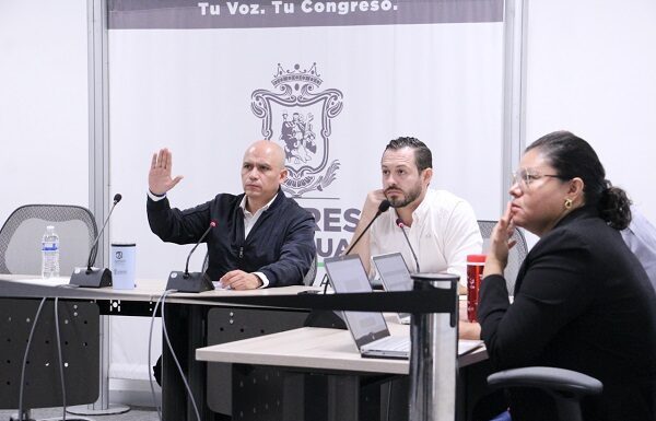 Aprueban capacitar a cuerpos de emergencia en lenguaje de señas