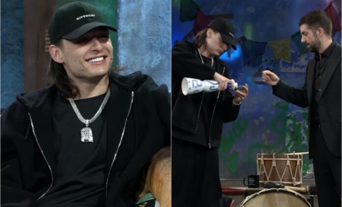 Peso Pluma: ¿cuánto cuesta el exclusivo tequila que regaló a conductor español? Peso Pluma: ¿cuánto cuesta el exclusivo tequila que regaló a conductor español?