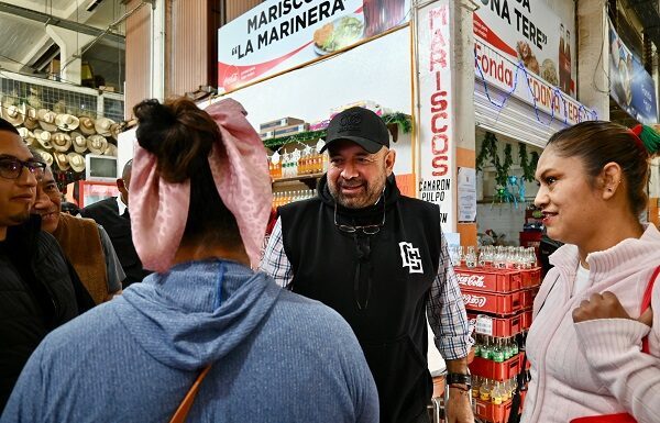 Organiza Silao tradicional rifa entre locatarios del mercado González Ortega