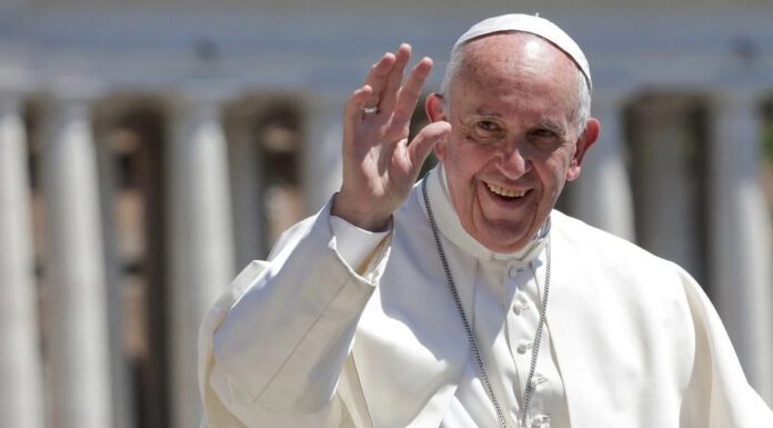 Muerte de Benedicto XVI y el futuro del Papa Francisco marcaron el 2023 de la Iglesia católica Muerte de Benedicto XVI y el futuro del Papa Francisco marcaron el 2023 de la Iglesia católica