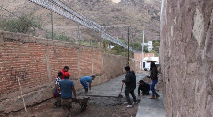 Realizan obras por cooperación en la Capital