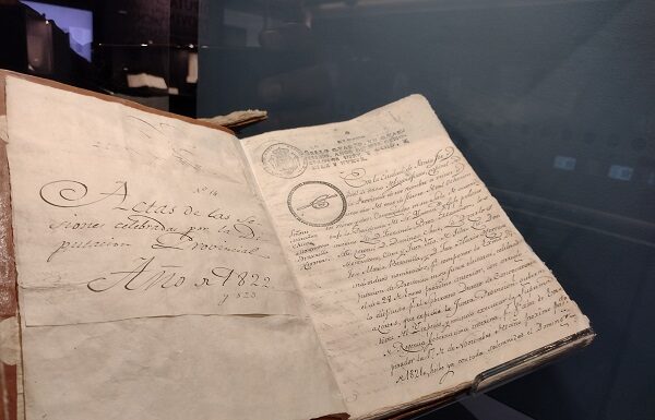 Invitan a visitar la biblioteca del Congreso de Guanajuato