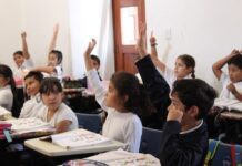 Piden padres de familia ampliar legislacion en escuelas de Guanajuato