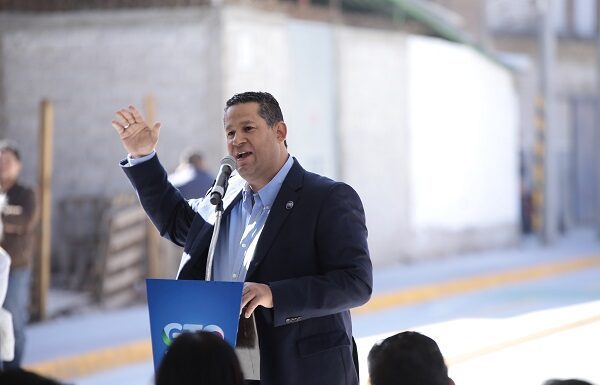 Pide Diego Sinhué a partidos que no postulen a criminales en Guanajuato