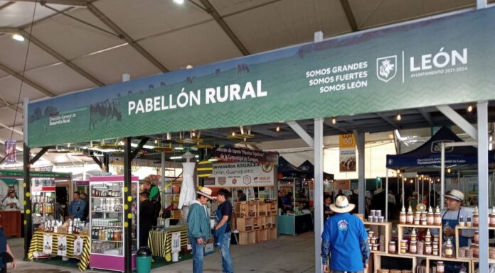 Apoya León Pabellón para apoyar a comunidades indígenas