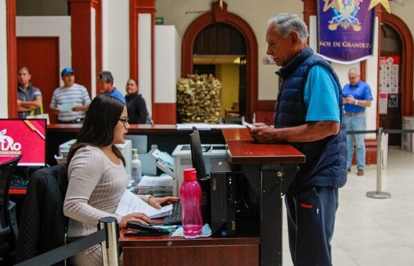 Invitan a ciudadanía en Silao a realizar su pago del predial