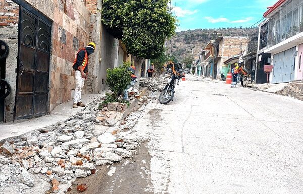 Sapal renueva servicios en la colonia Cañón de la India