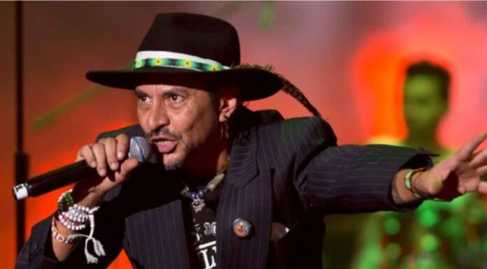 Roco Pachukote, vocalista de la Maldita Vecindad, es hospitalizado