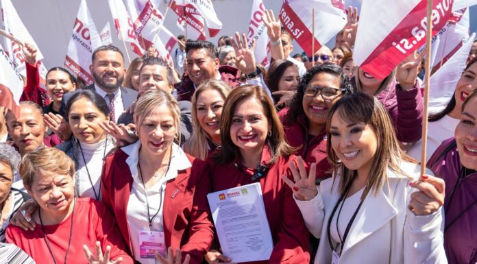 Se registra Alma Alcaraz ante el IEEG como candidata a gubernatura