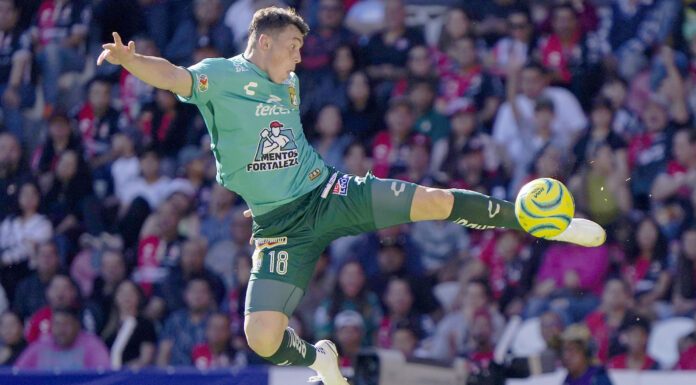 Vence León al Atlas 1-0 en el estadio Jalisco