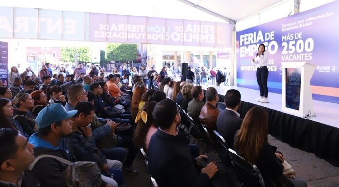 Ofertan 2 mil 522 vacantes en la Primera Feria del Empleo en León de 2024