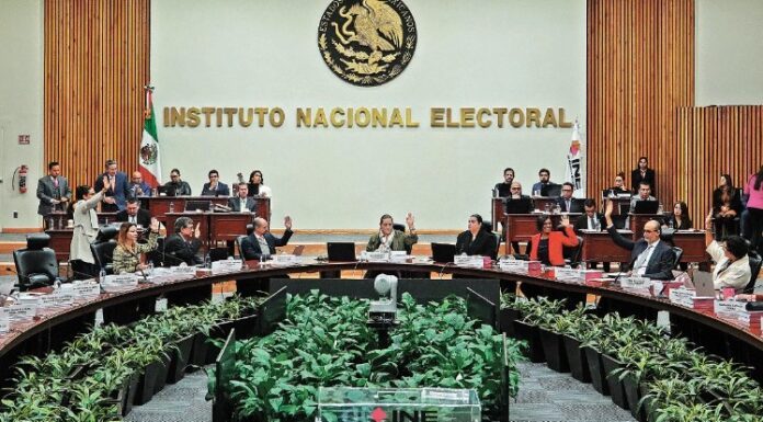 INE rechazará candidaturas federales que incumplan con la 8 de 8 contra la violencia