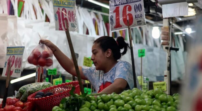 INEGI informó que la inflación general anual en México bajó a 4.45 %