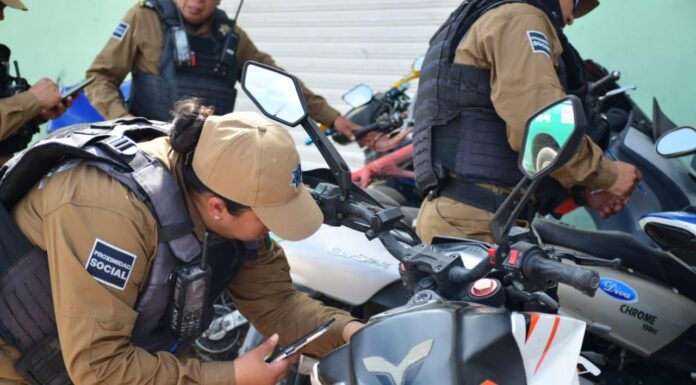 Llevan a cabo operativo de revisión en talleres de motocicletas