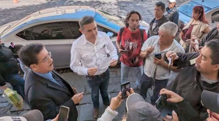 Denuncia Navarro a presentador de noticias y candidato de Morena por “difundir mentiras”