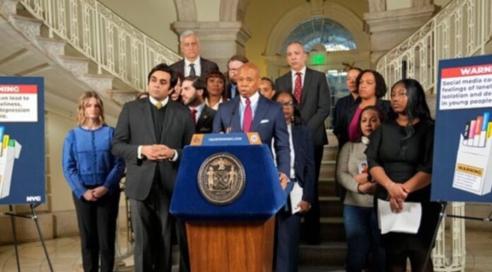 Nueva York denuncia a TikTok, Instagram y Facebook por daño a la salud mental de menores