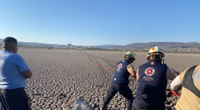 En vacaciones fueron rescatadas seis personas del fango en presa El Palote