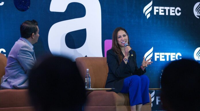 Invita Libia Dennise a jóvenes a ser factor de cambio social