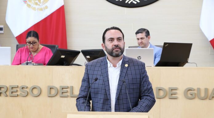 Microcredenciales propuestas por Aldo Márquez serán realidad