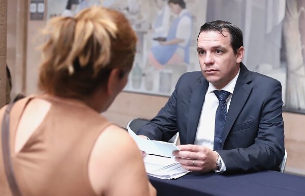 Promueven escuelas de inicio de COMUDE en miércoles ciudadano