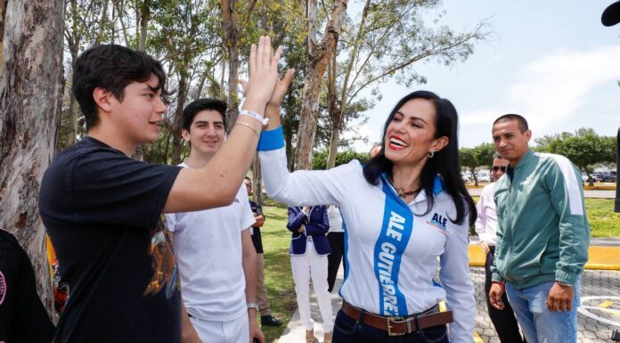 Presenta Ale Gutiérrez propuestas para León a jóvenes