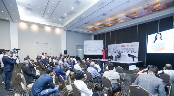 Estoy puesta para seguir trabajando, juntos, por un León cada vez mejor: Ale Gutiérrez