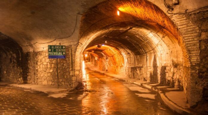 Supervisan iluminación de la subterránea en la capital