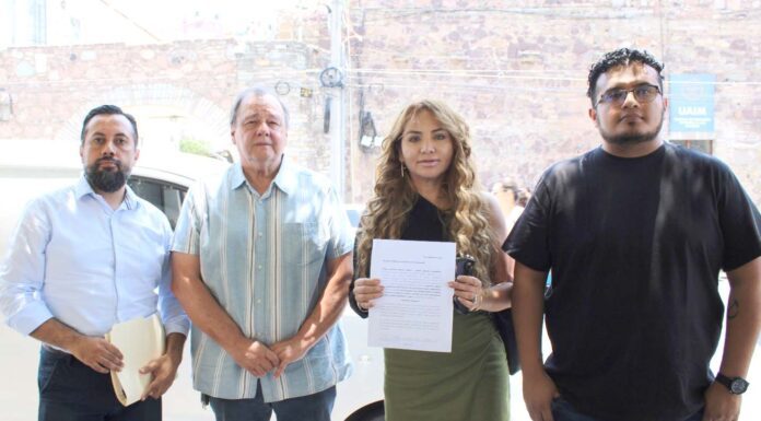 Denuncia MORENA ante fiscalía uso ilegal de Tarjetas Rosa