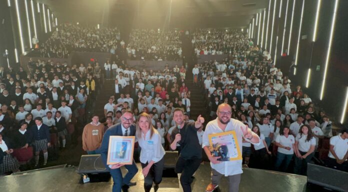 Imparte IACIP charla a estudiantes sobre protección de datos personales