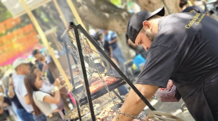 Con éxito concluye Festival de la Larga y la Quesadilla