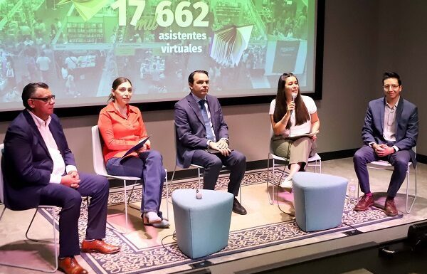 Rompe récord asistencia a Feria Nacional del Libro en León