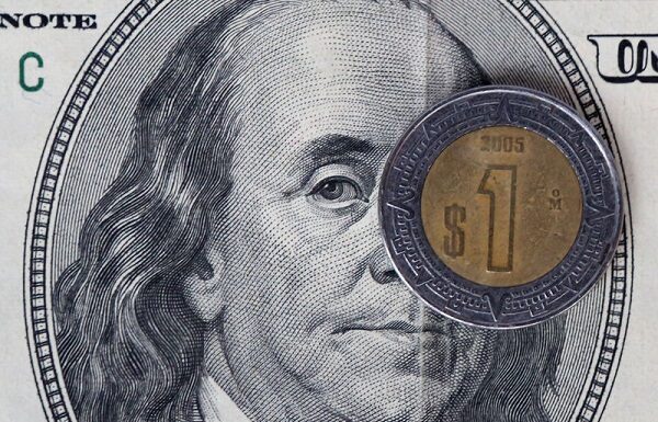 Pierde fuerza peso tras declaraciones de Sheinbaum