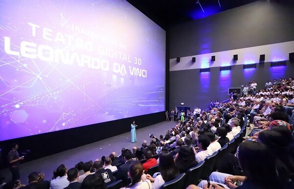 Estrena Explora moderno sistema de proyección 3D