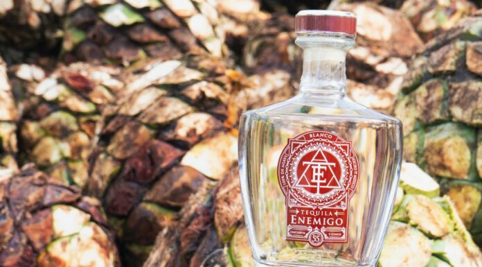Tequila Enemigo: Elevando el Arte de la Celebración a Nuevos Niveles