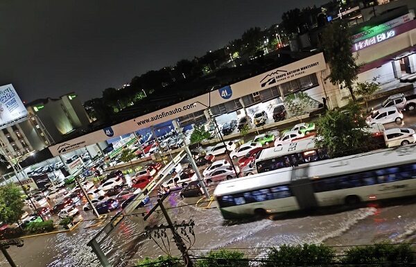 Garantiza municipio servicio de transporte en temporada de lluvias