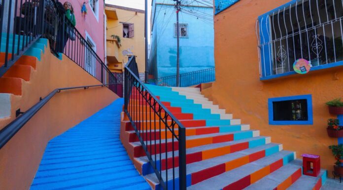 Entregan Callejón de Los Angelitos en la capital