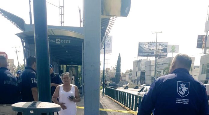 Fallecen dos personas en transporte público de León