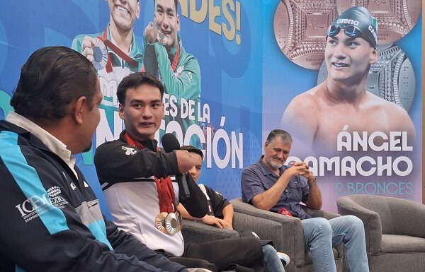 Reconocen en Guanajuato a atletas paralímpicos