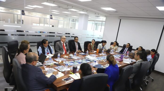 Instala Fiscalía mesa interinstitucional para atender Alerta de Género