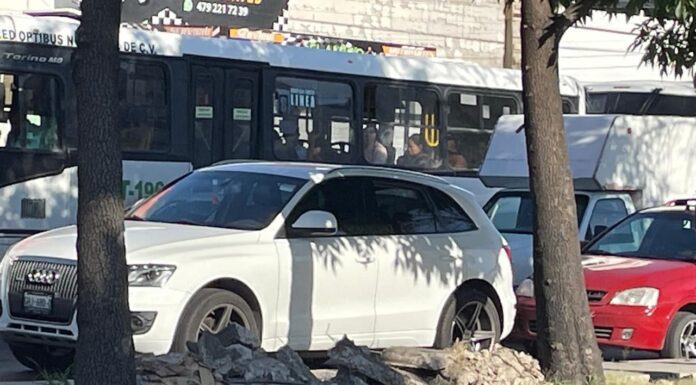 Continúa en León programa de mejoramiento en infraestructura vial