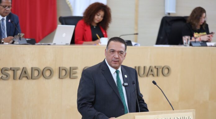 Va Sergio Contreras por agilizar trámites parlamentarios