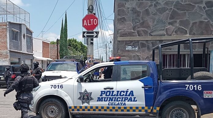 Despide alcalde a más de 100  policías en Celaya