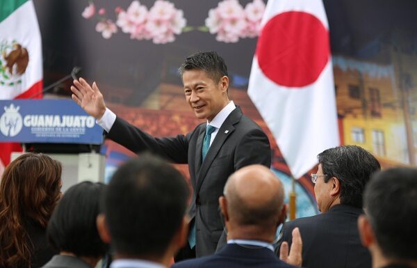 Pacta Japón invertir 1 mil 100 MDD en Guanajuato