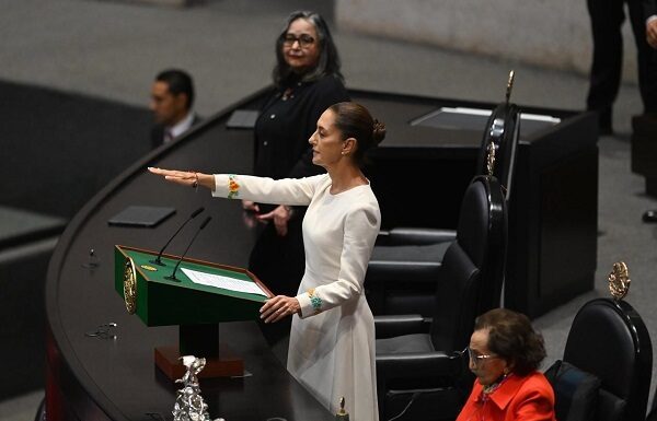 Asume Claudia Sheinbaum como primera presidenta de México