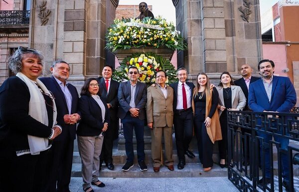 Rinden homenaje en Celaya a Tresguerras, el “Miguel Ángel mexicano”