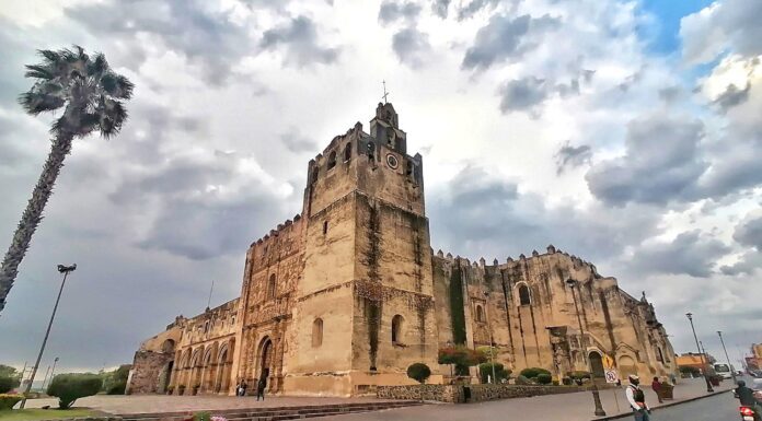 Va SECTURI por turistas asiáticos; los invita a recorrer caminos de Guanajuato