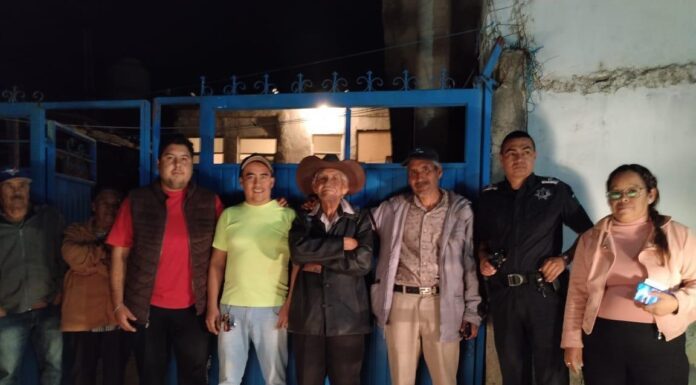 Localizan en Silao a persona extraviada; lo acompañan con su familia a León