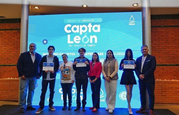 Aportan jovenes universitarios soluciones para el agua en León