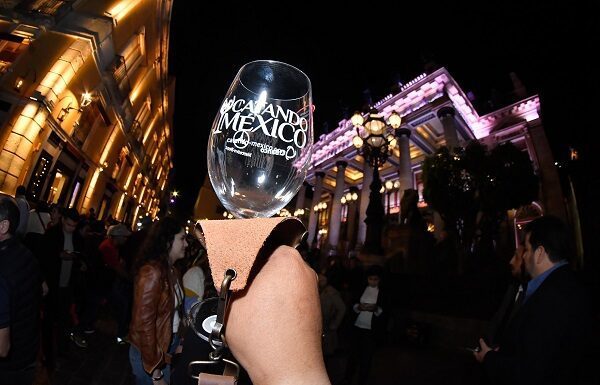 Como los buenos vinos; Catando México ¡cada vez mejor!